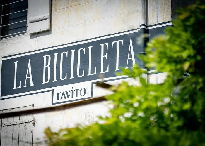 La Bicicleta Ravito Couette-café